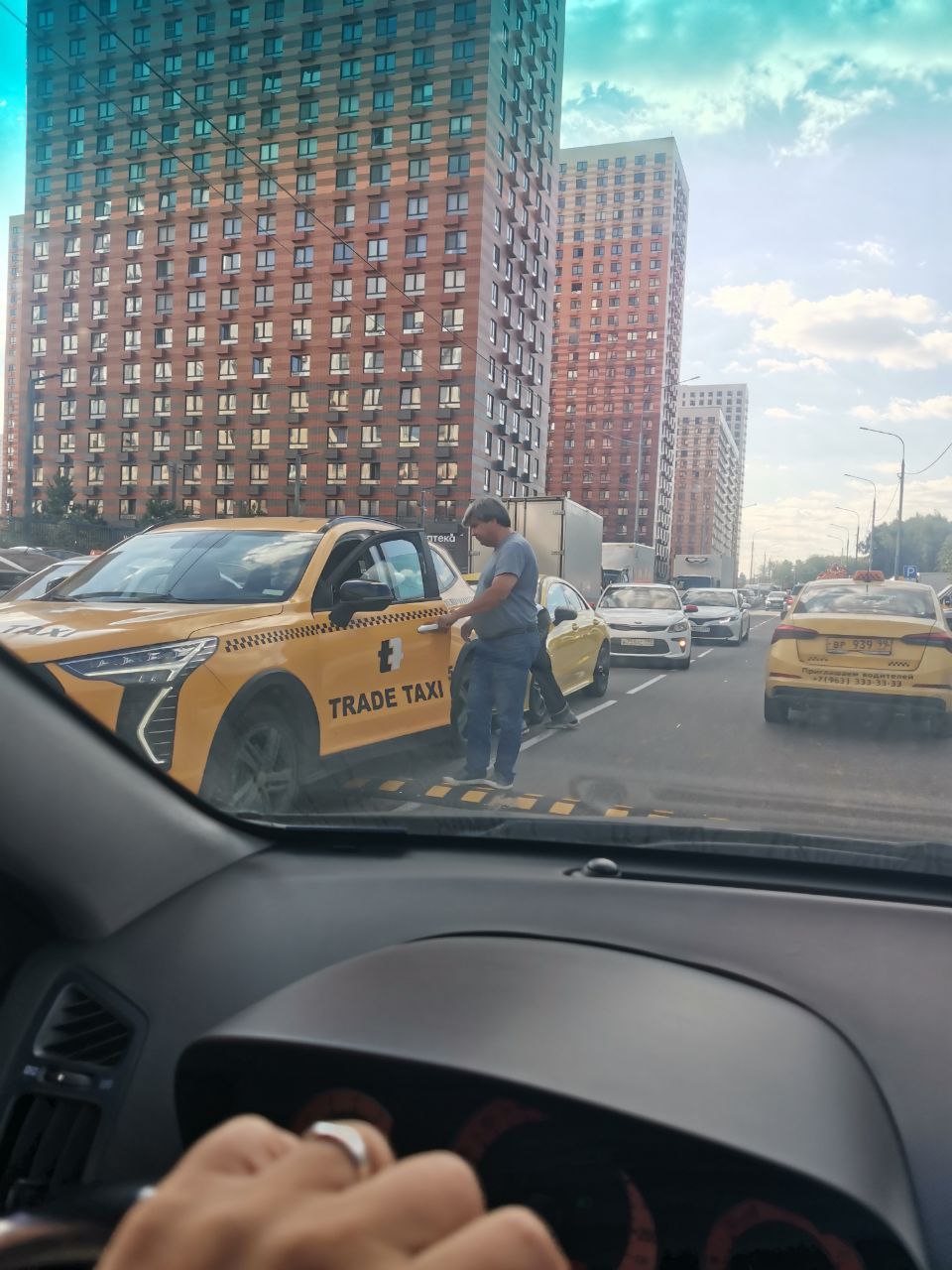 Биба и боба 2 долбаёба🤣 - Москва 6 сентября 2025