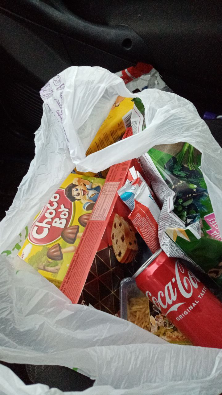 Сегодня отказ был, 200 метров до частного дома не доехал и заказ с перика отменили без возврата 😂. Как раз ребёнку привёз вкусняшек 😂. Спасибо покупашке))
За 6 часов яша 2100 только дал ска. Нафиг такие доставки в МО... Машину только угробить! - Москва 30 ноября 2025